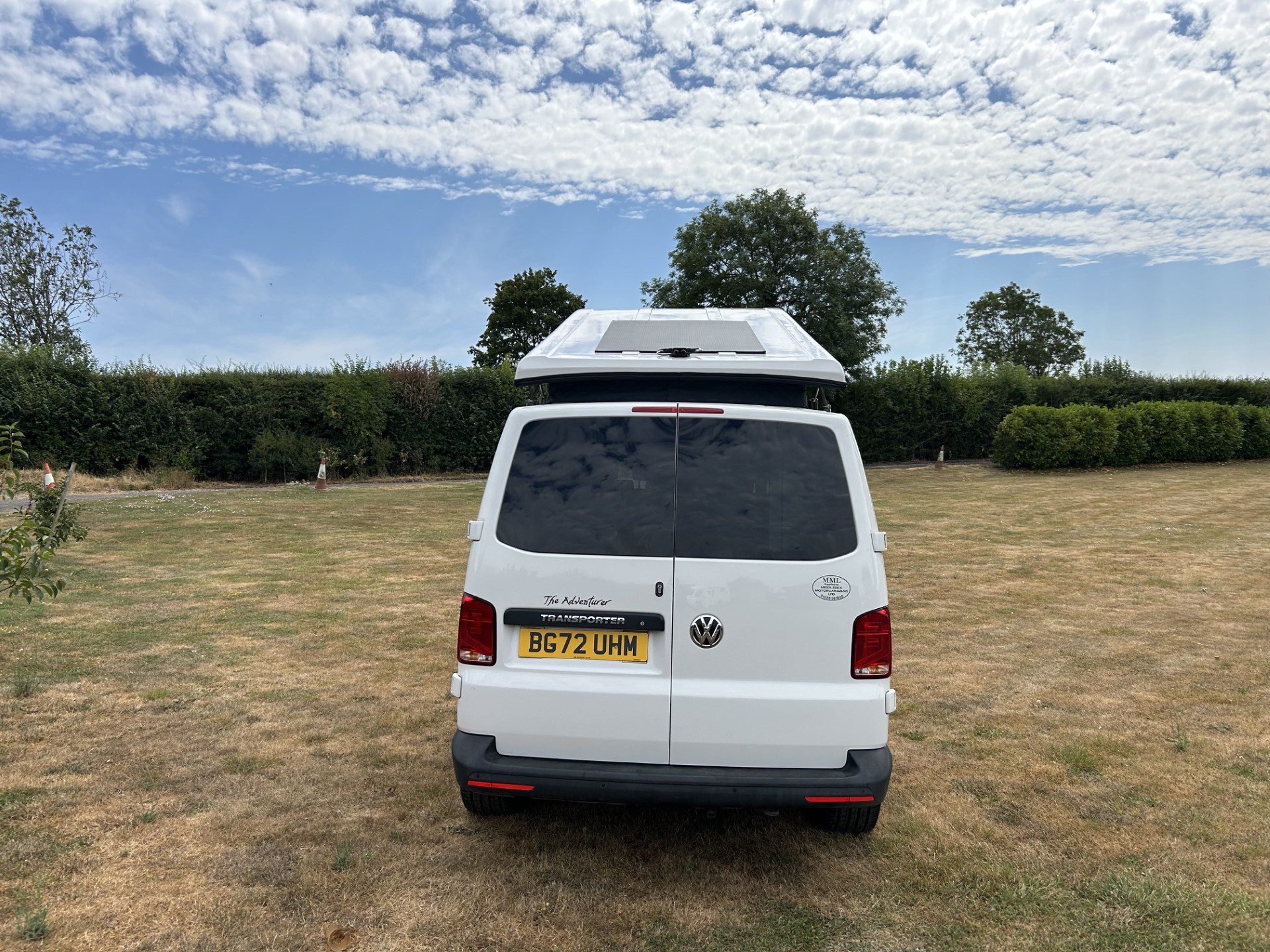 Vehicle photograph 3