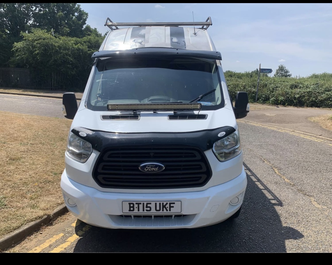 Vehicle photograph 3